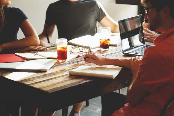 Quels sont les avantages d'un emploi associatif ?