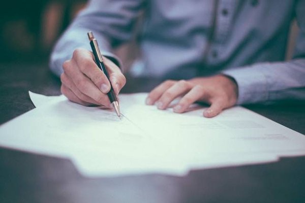 Principes de base et règles du droit des associations: Tout ce que vous devez savoir